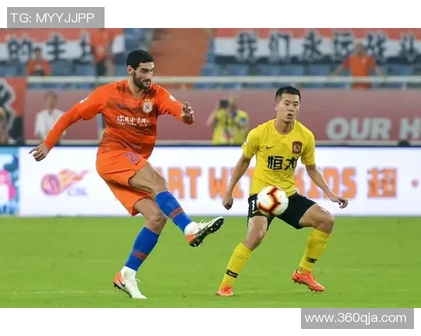 恒大与鲁能精彩对决视频转播全程回顾及精彩瞬间解析